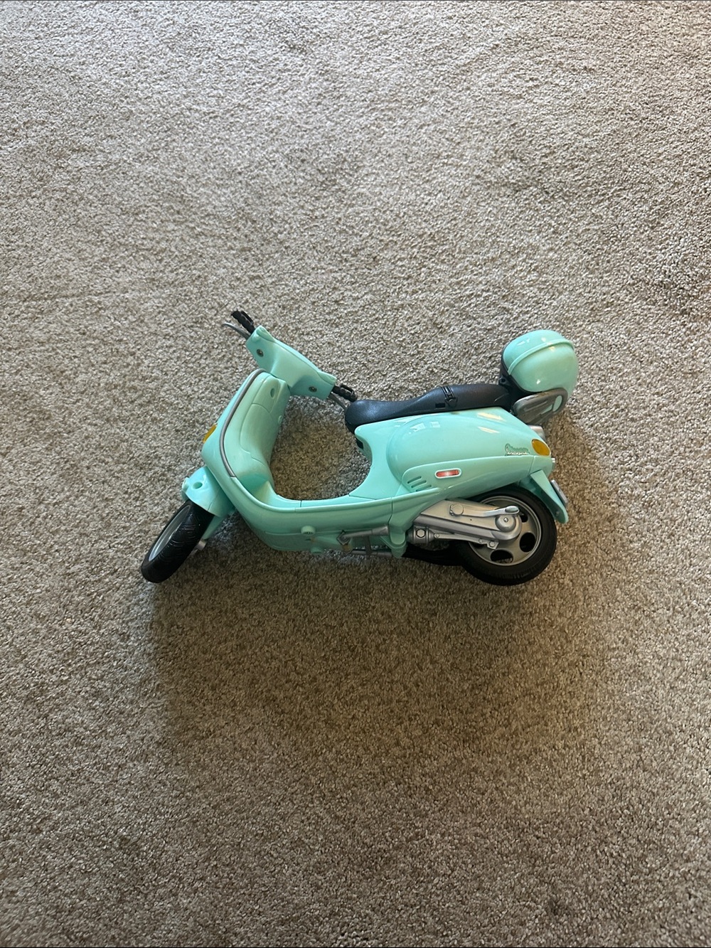Vintage 2002 Mattel Barbie Vespa scooter